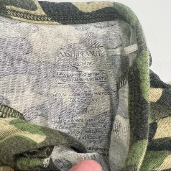 Posh Peanut Camo 9-12m footie - Picture 4 of 9